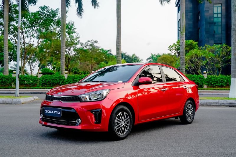 Kia-Soluto-2021-2